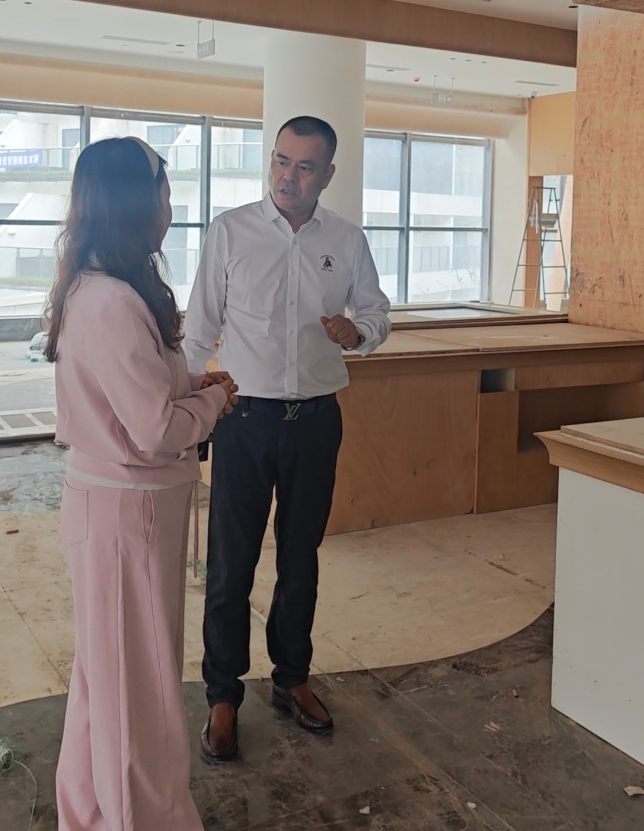 邱克洪受邀赴内江市威远林草集团康养基地开展考察交流